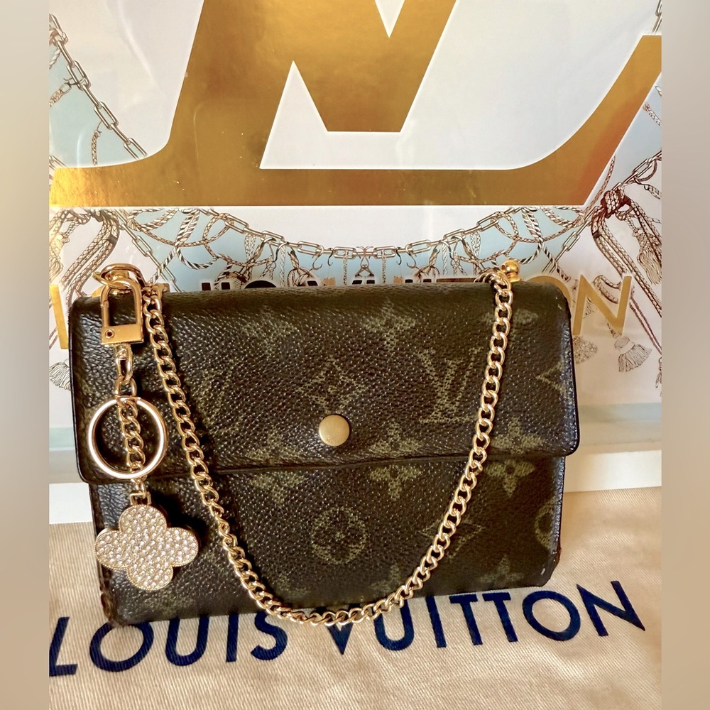 Louis Vuitton Brown Monogram Vintage Wallet on Chain - Picture 3 of 16